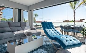 Casa Mariana By Rent2U, Lda
